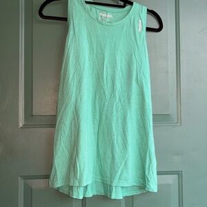 Reebok size large ladies athletic top